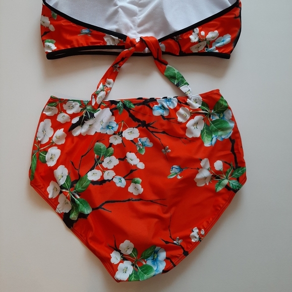 NWT! Sexy Floral Swimsuit Bikini Bathing Suit - Picture 5 of 7